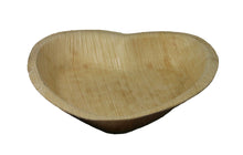 Load image into Gallery viewer, Tree Choice 7" Heart Shaped Palm Leaf Plates (4 packs of 25 - 100 count/case)